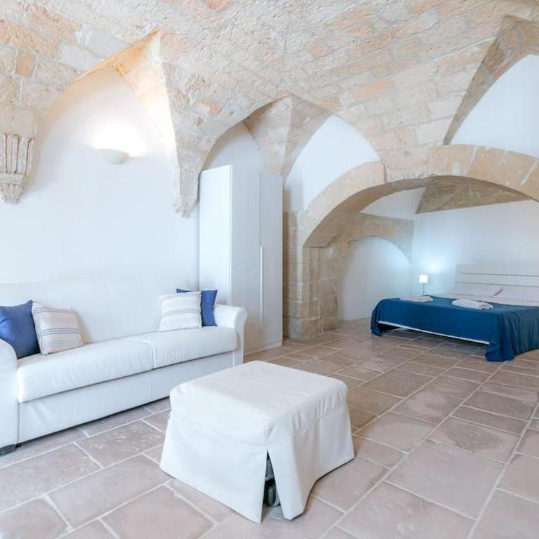 Dimora del '500 in Zona Santa Croce - Appartamento con 1 Camera da Letto - 2