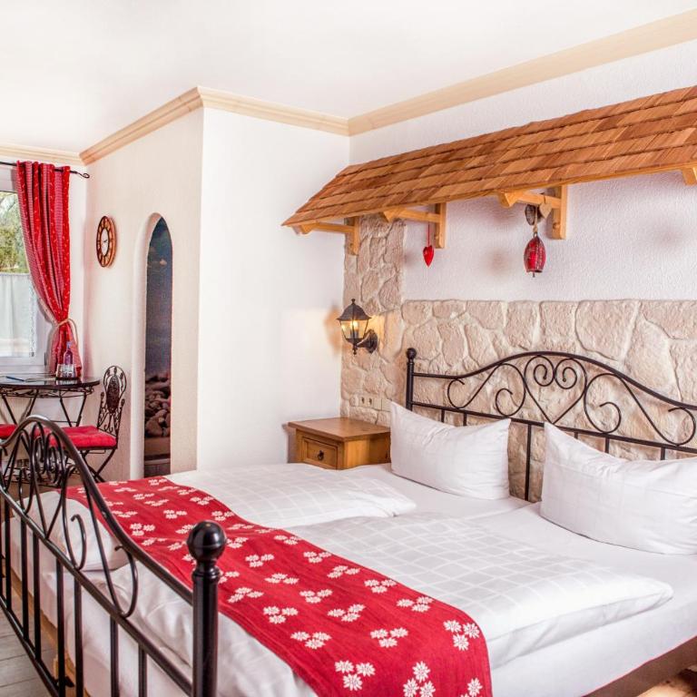 Traditions-Gasthaus Bayrischer Hof - Doppelzimmer Standard - Hauptgebäude - 4