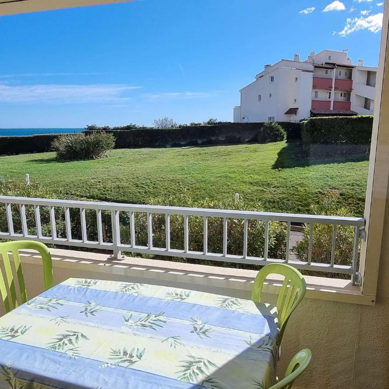 Charmant T2 climatisé avec piscine et parking à 20m de la mer, pour 5 pers - FR-1-607-100 - Appartement (5 Adultes) - 22