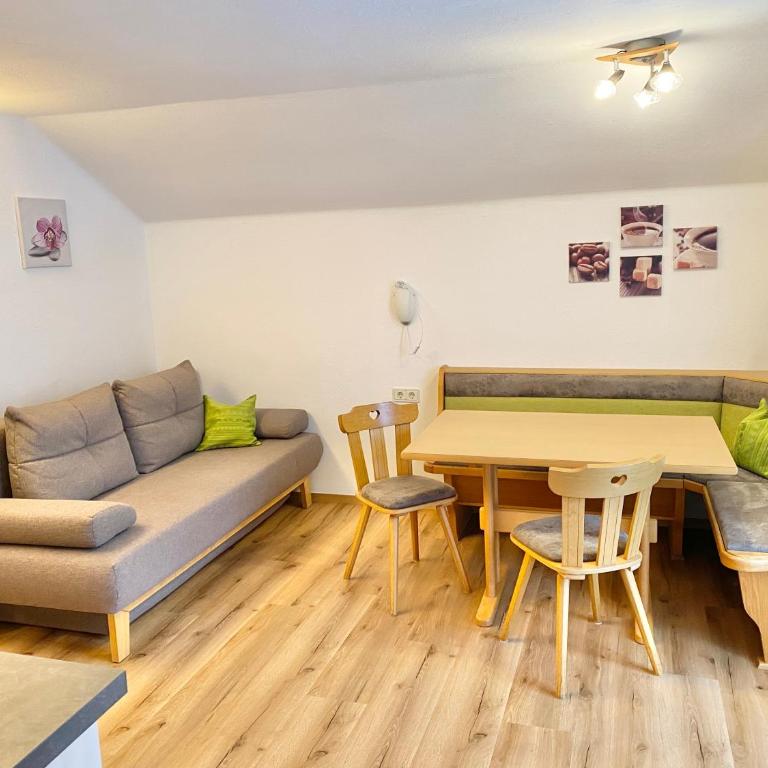 Gästehaus Schwed - Apartment mit Balkon - 4