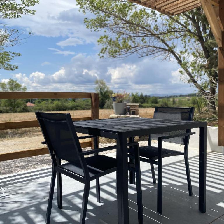 Gîte 2p avec piscine sur un domaine de 3Ha - Maison 1 Chambre - 6