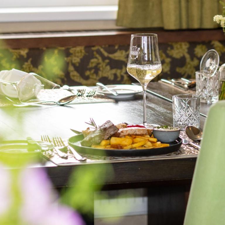 Winzerhotel am GUT MOSER - Doppelzimmer - 6