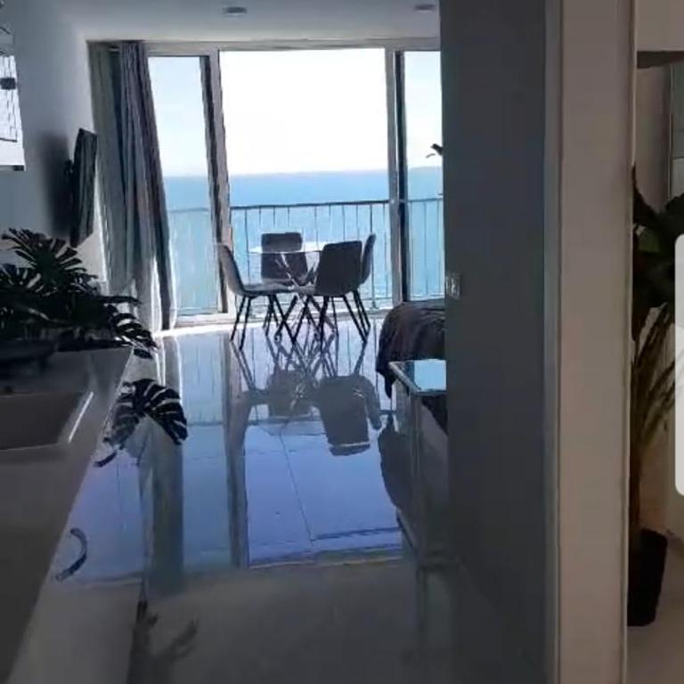 Impresionante - Apartamento de 1 dormitorio - 25