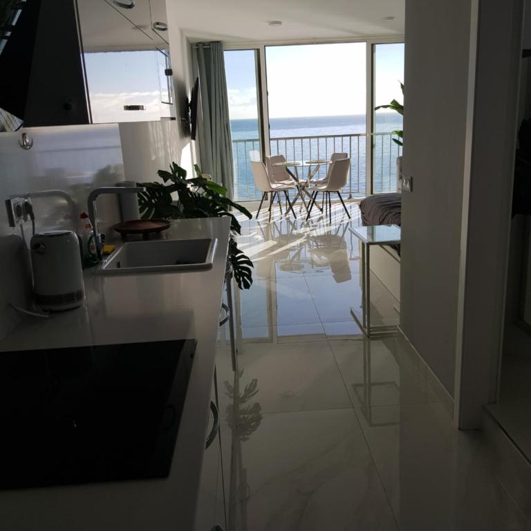 Impresionante - Apartamento de 1 dormitorio - 36
