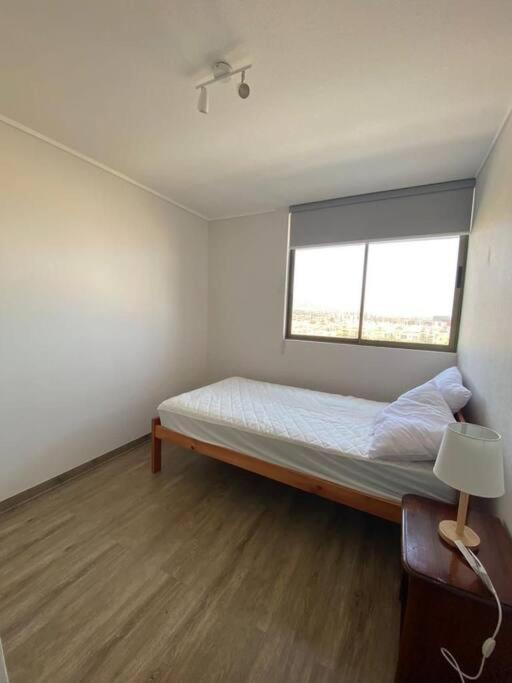 Cómodo Dpto a pasos de Mall La Portada - Two-Bedroom Apartment - 9