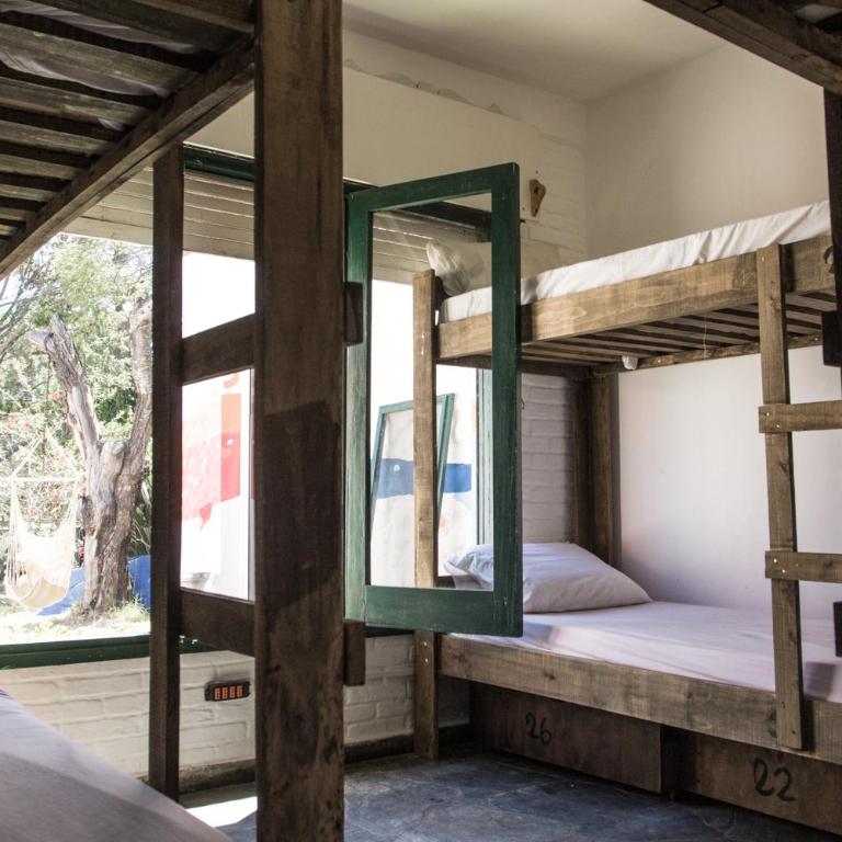 Negrita Hostel - Cama en habitación compartida femenina de 6 camas - 1
