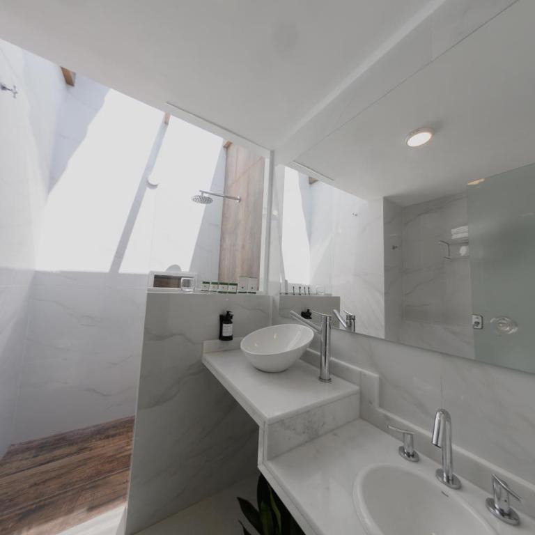 Alta Gracia Parque Hotel - Deluxe Double Room with Two Double Beds - 4