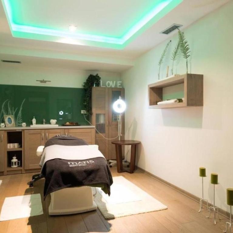 Private Apartment Dado - Aparthotel Vučko - One-Bedroom Apartment - 77