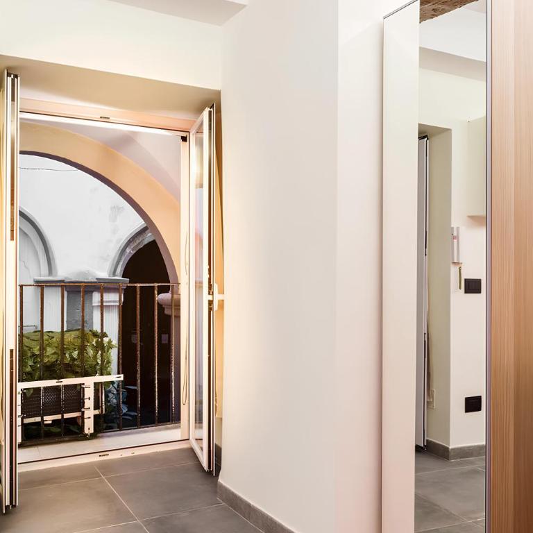 [Jacuzzi - Centro Storico] La goccia di S.Gennaro - One-Bedroom Apartment - 4