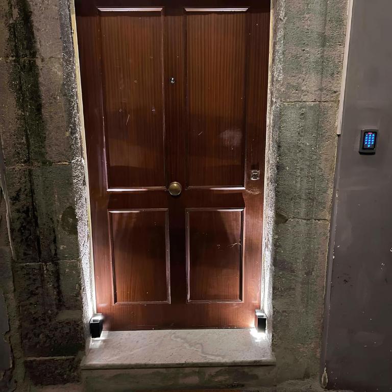 [Jacuzzi - Centro Storico] La goccia di S.Gennaro - One-Bedroom Apartment - 20