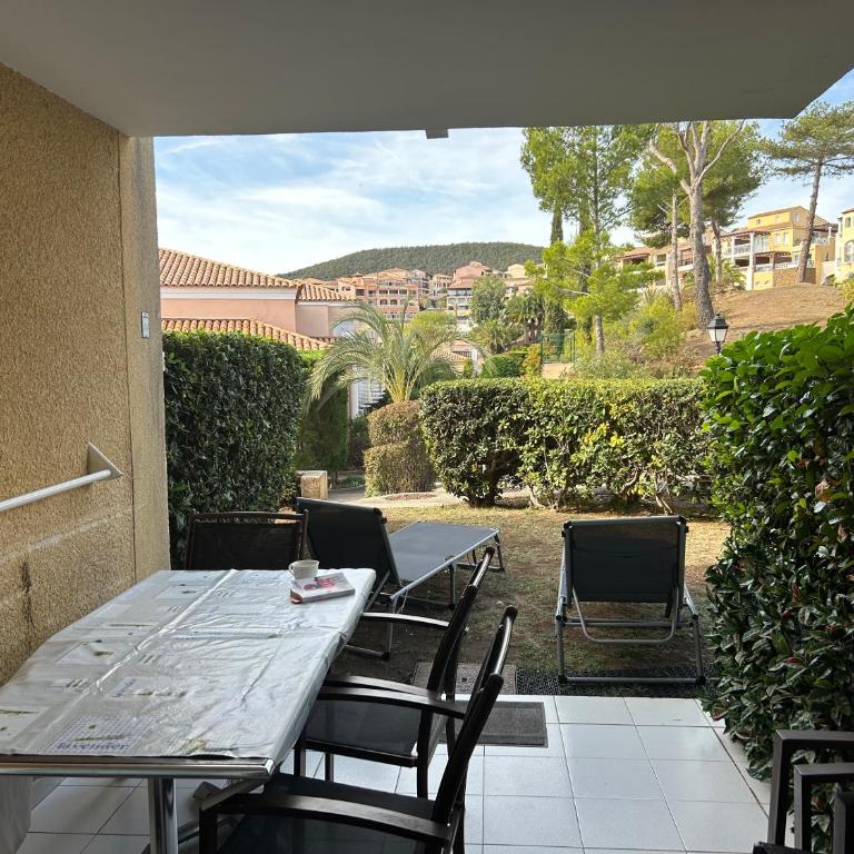 Appartement 2 pièces climatisé en rez-de-jardin Cap Esterel Agay - Appartement 1 Chambre - 13
