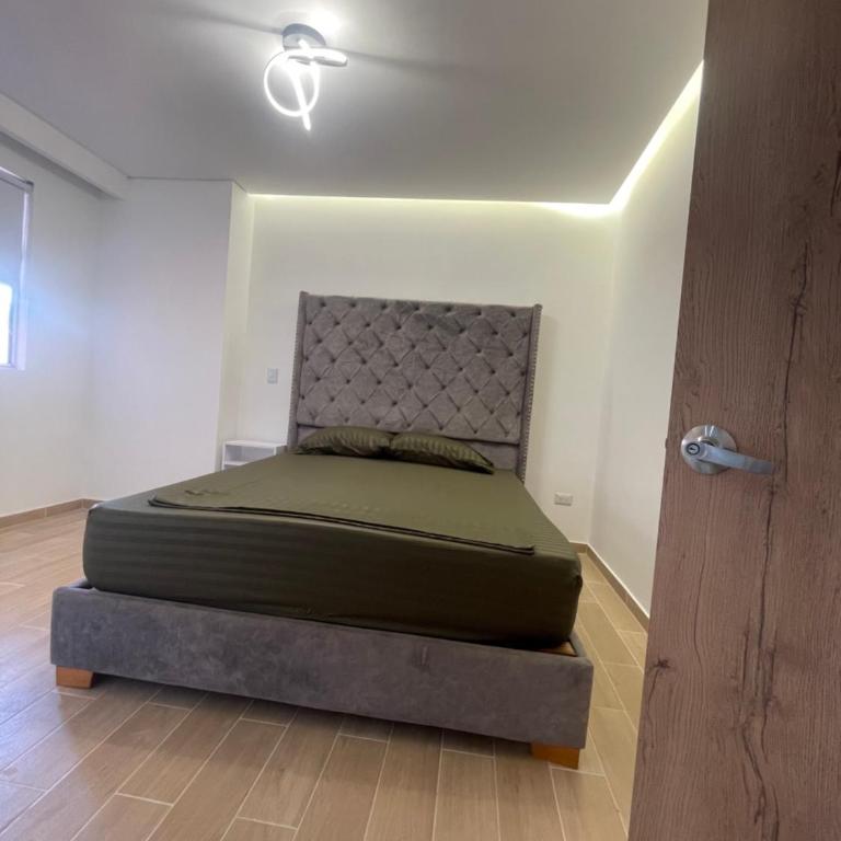 Plazetto Laurles Apartamento bonito de 3 alcobas Parquedero - Apartment - 5