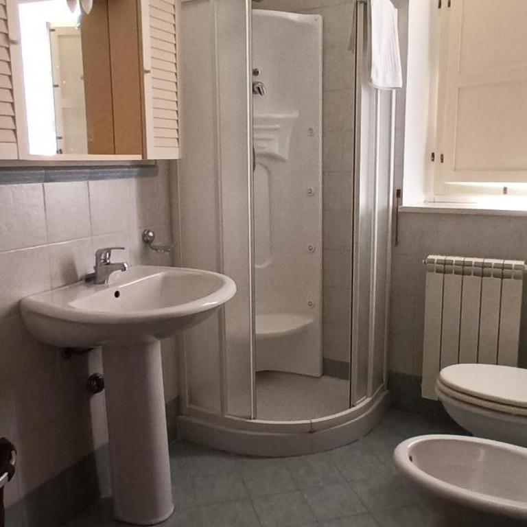 Casa Vacanza Edy - Appartamento con 1 Camera da Letto - 10