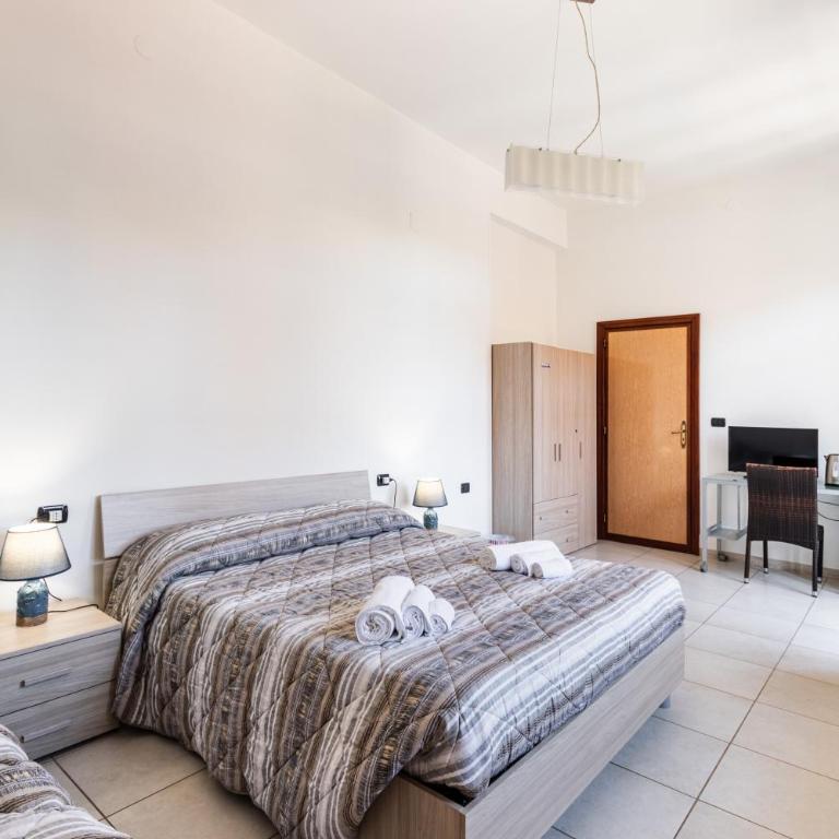Le Torrette Rooms and Apartments - Camera Tripla con Balcone - 4