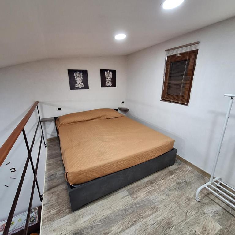TAPIA'S ROOMS BIG - Vacation Home - 23