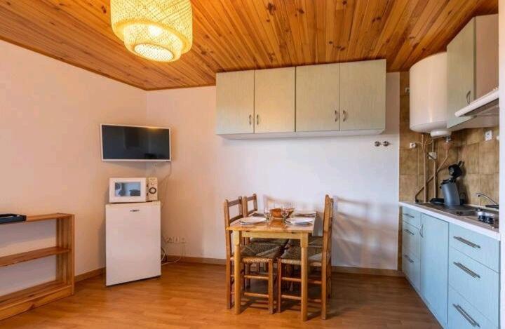 Studio cabine 4 personnes Résidence Le Péric A Terrasse avec vue - One-Bedroom Apartment - 9