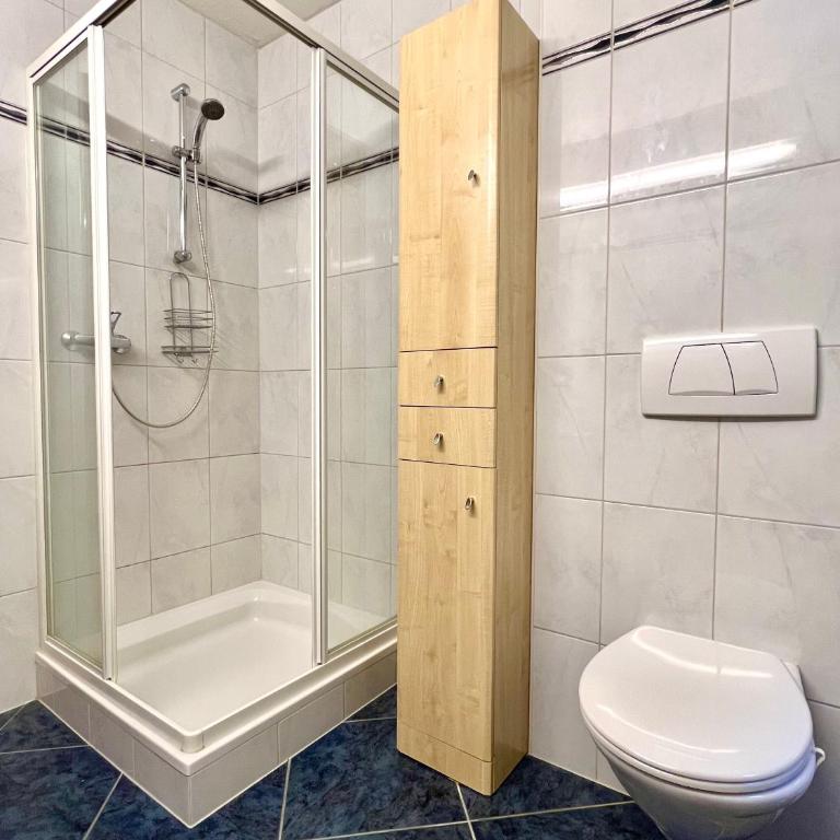Haus St. Georg - Apartment mit 1 Schlafzimmer, Balkon und Bergblick - 13