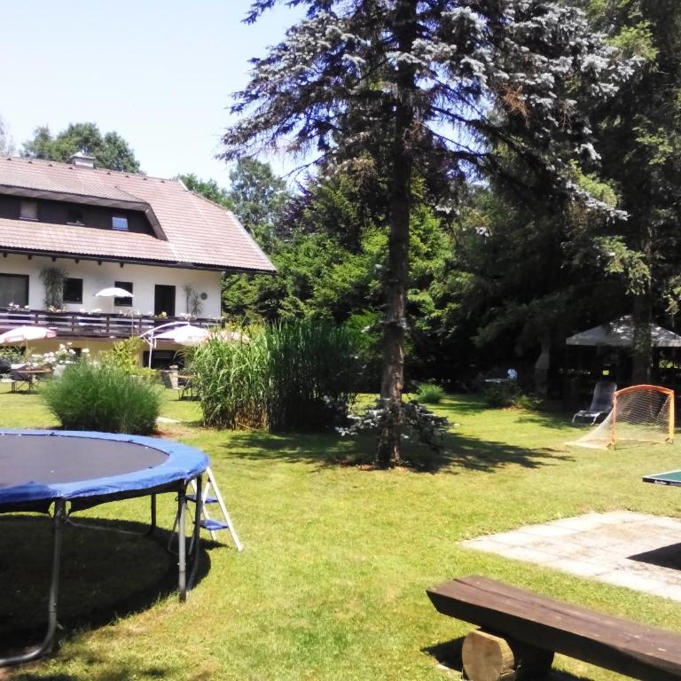 Appartements Kubisko - Ferienwohnung im Untergeschoss - 16