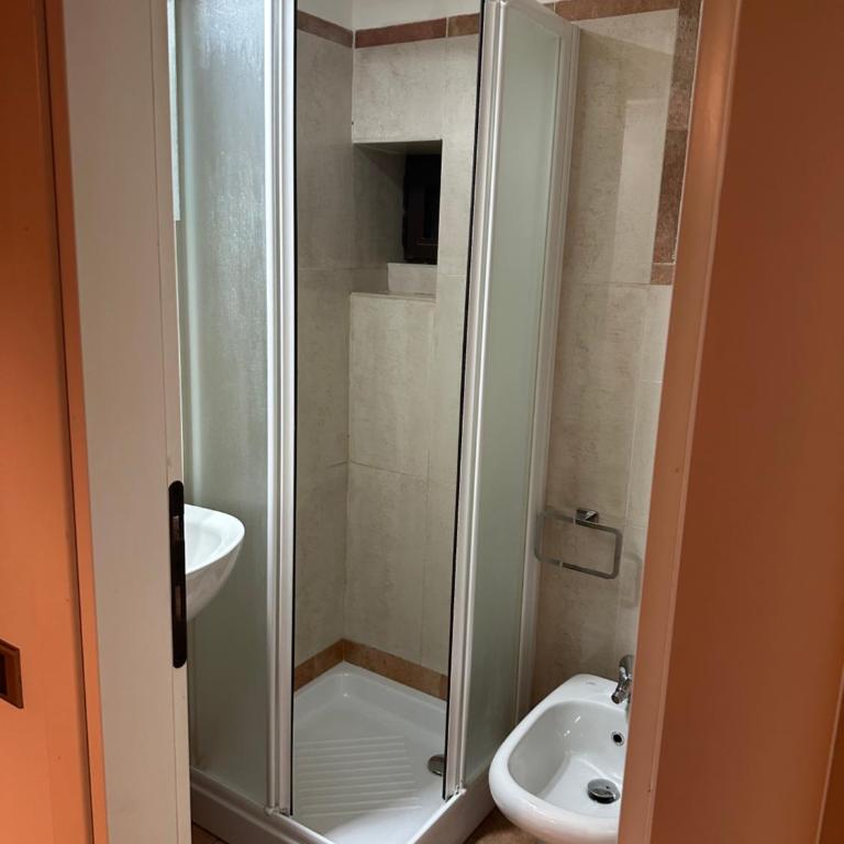 FEEL - Piazza Pontida Balcony Apartment - Appartamento con 2 Camere da Letto - 21