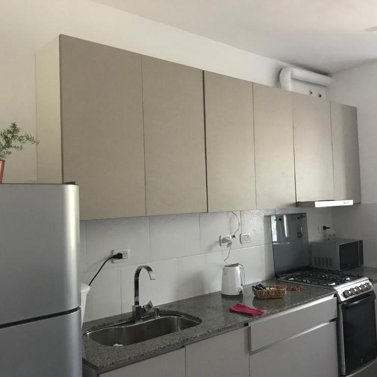 Avenida Departamento completo, cerca de todo - Apartamento de 1 dormitorio - 9