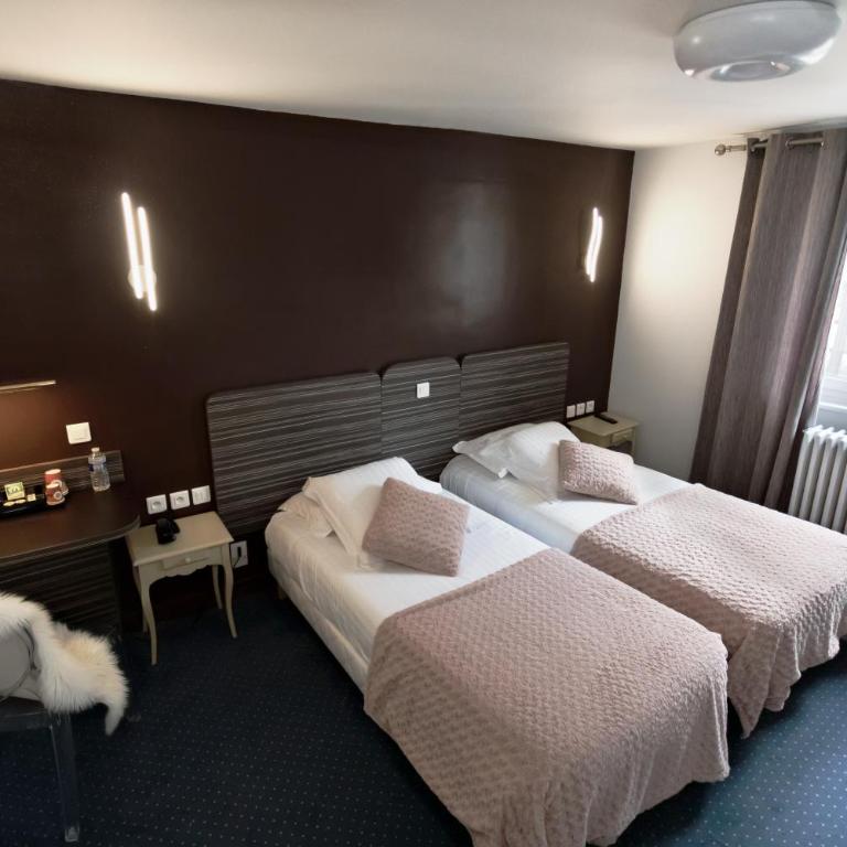 Le Saint Louis - Chambre Lits Jumeaux - 3