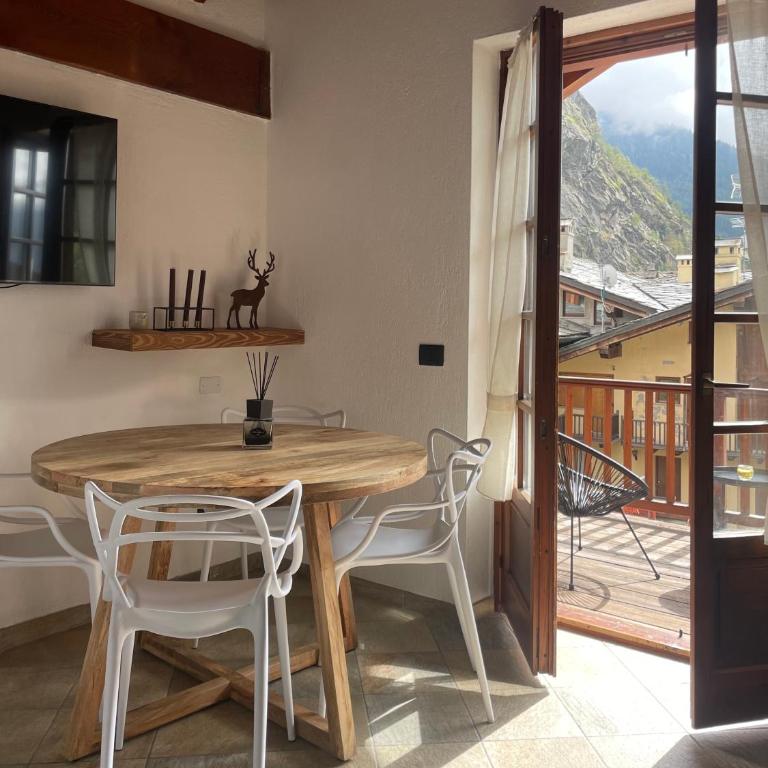 Chalet Mont Blanc de Courmayeur - Apartment mit 2 Schlafzimmern - 1