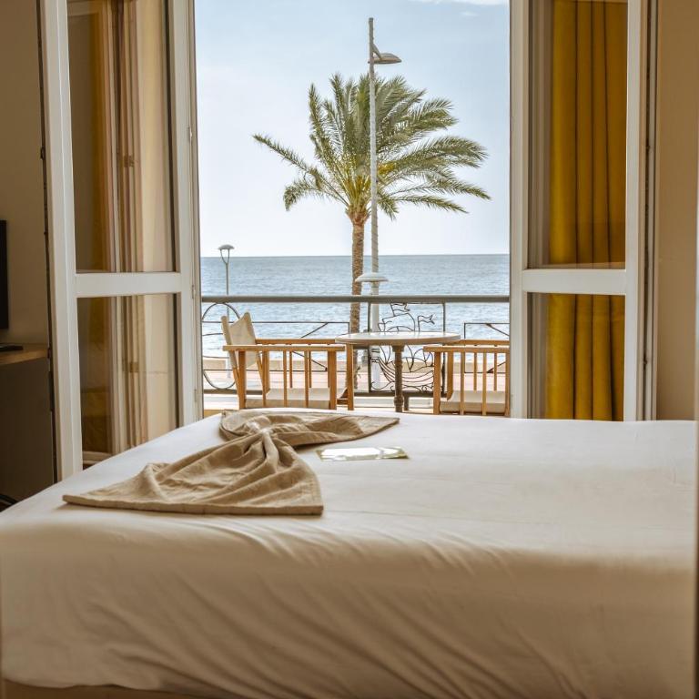 Hôtel du Bord de Mer "Le Vanillé" - Chambre Double Deluxe avec Balcon - Vue sur Mer - 11