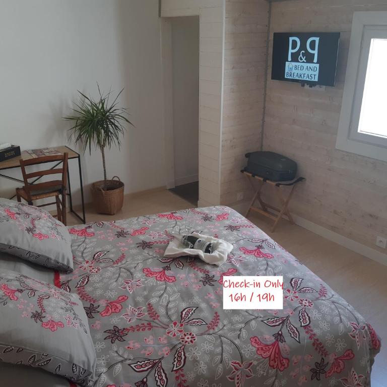 Suite Privée Bed and Breakfast - Double Room - 1