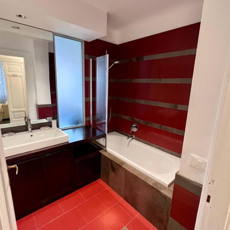 B&B Azuni Home - Camera Tripla con Bagno Privato Esterno - 6