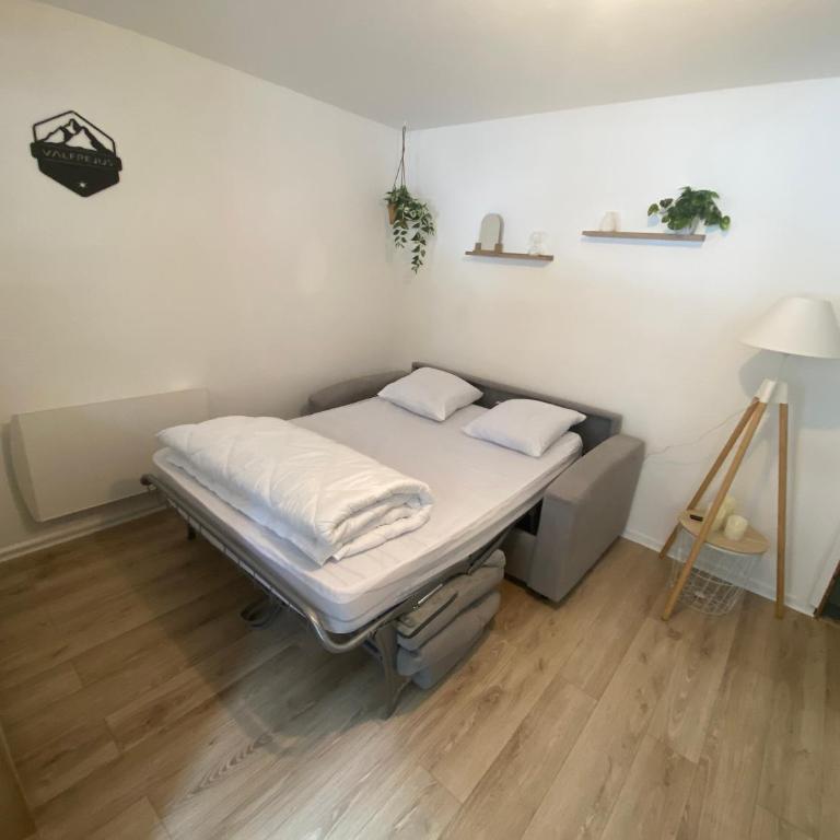 Appartement au pied des pistes et commerces - 5 personnes - Apartamento de 1 dormitorio - 3