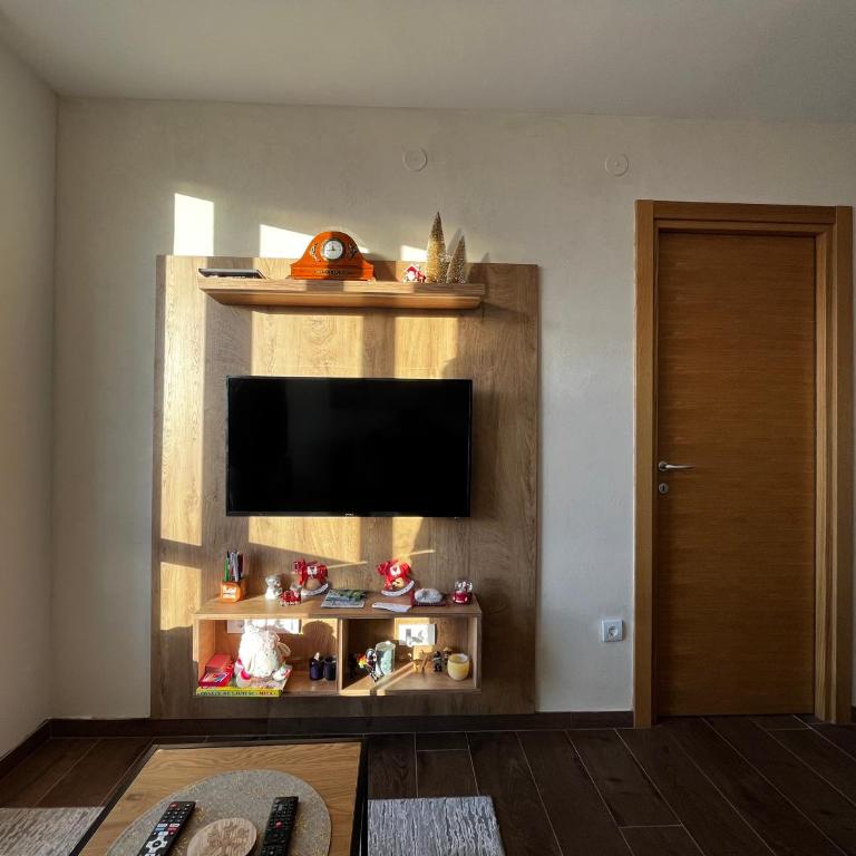 Apartments Myna in Kraljevi Cardaci - Apartment with Mountain View - 6