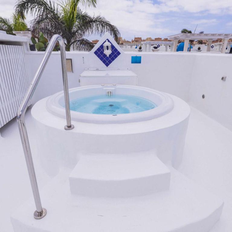 Villa Tiguaro Piscina Climat Jacuzzy AC Villa 9 12 - Villa - 38