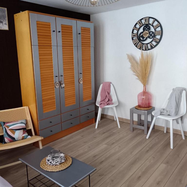 STUDIO le FOREST SKIS AUX PIEDS - Studio with Mountain View - 4