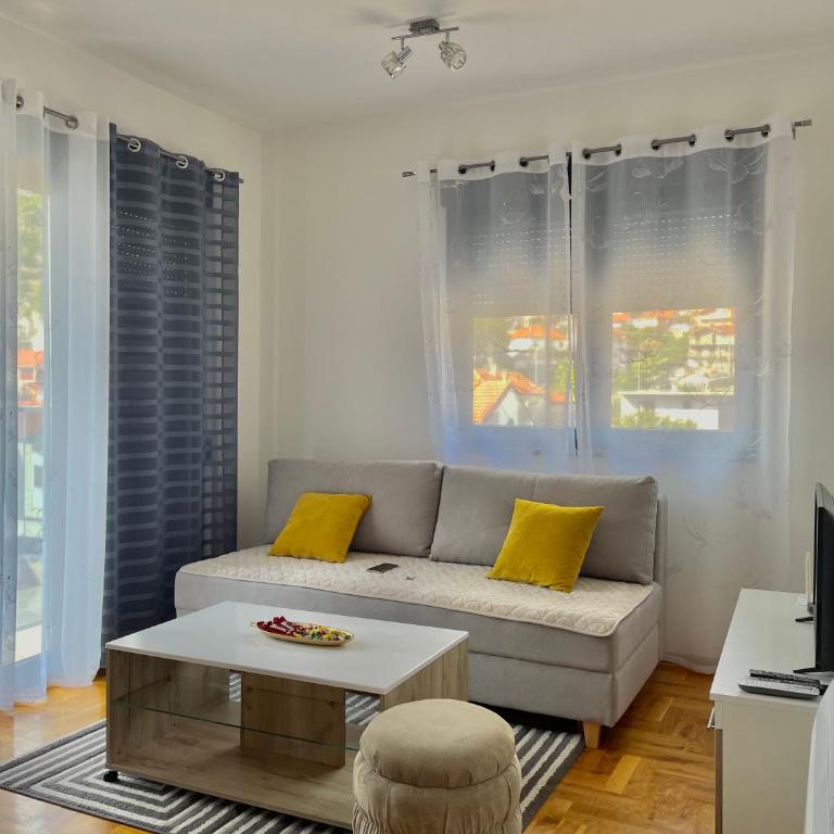 Apartman CENTAR PANORAMA - Apartman sa 1 Spavaćom Sobom - 3