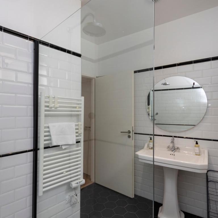 Appartements Rue Bonaparte, quartier Citadelle place Foch - Appartement 2 Chambres avec Balcon - 2