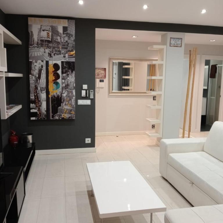 apartamento COLON !!PARKING PRIVADO GRATUITO !! - Apartamento de 2 dormitorios - 2