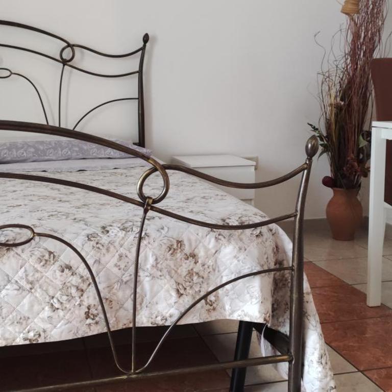 DA VINCI AFFITTACAMERE BORGO - Triple Room with Private External Bathroom - 2