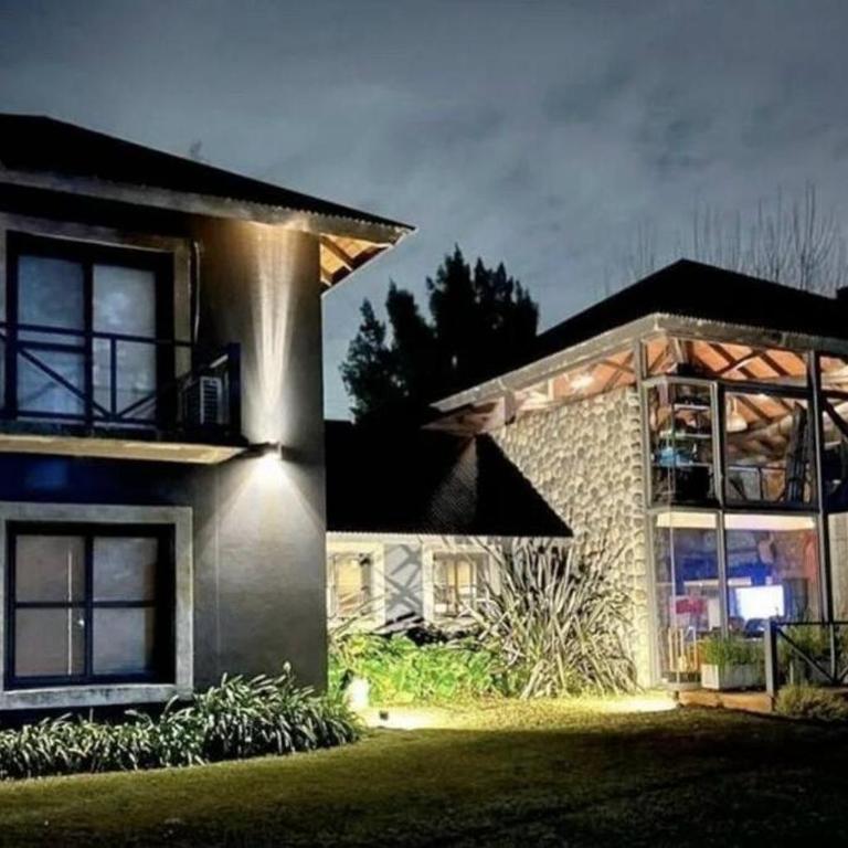 Modern Villa BR - Villa Deluxe - 1