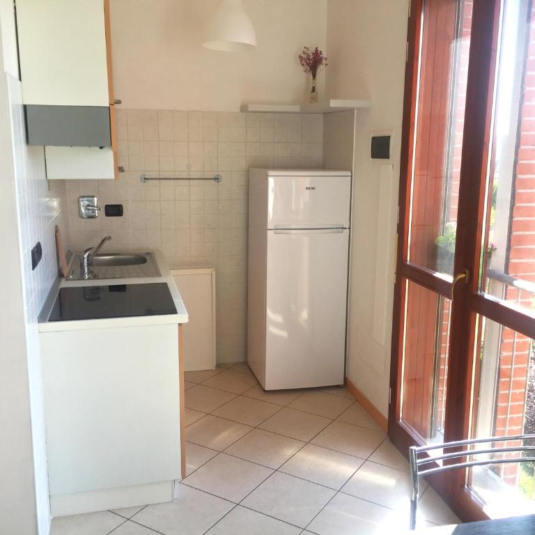 APARTMENT kitchen BOLOGNA - Appartamento con 1 Camera da Letto - 8