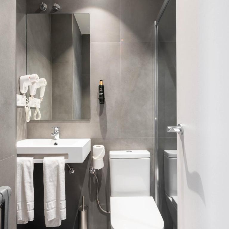 Hotel Viella - Habitación Triple - 5
