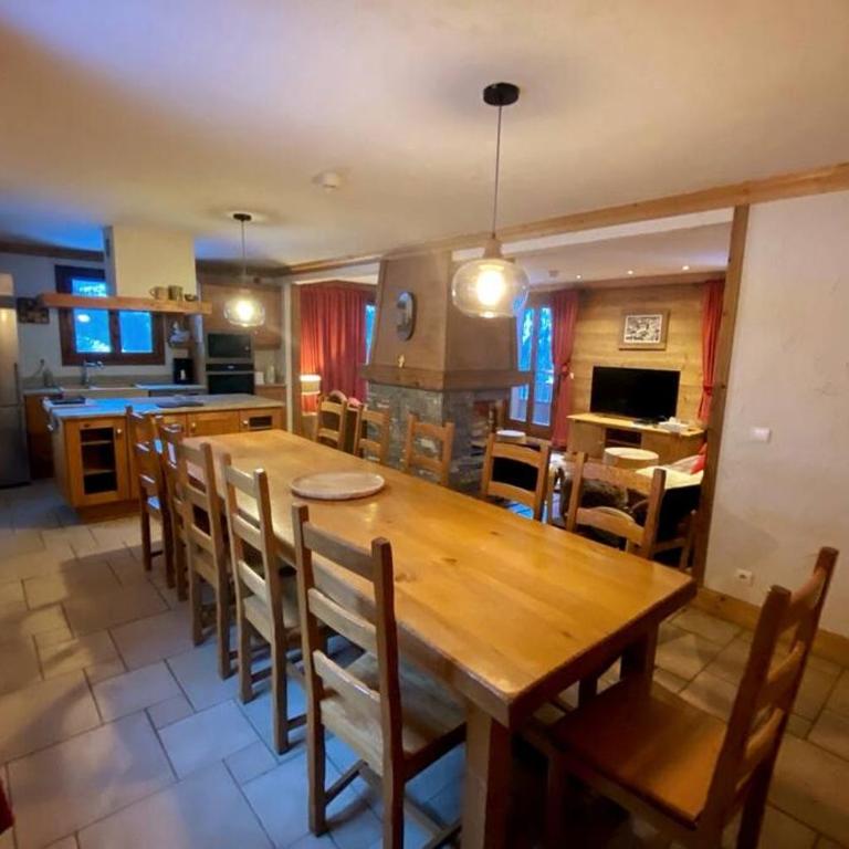 Chalet licorne 12 personnes à 3 min des pistes st martin de Belleville 3 vallées - Chalet - 37