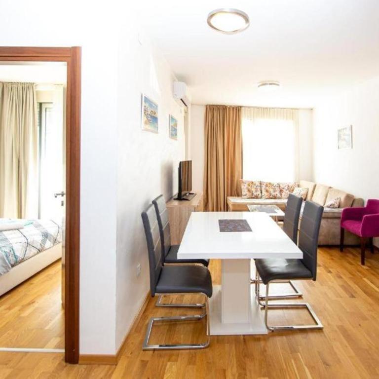 Apartmans Budva centar - Apartman sa 1 Spavaćom Sobom - 1