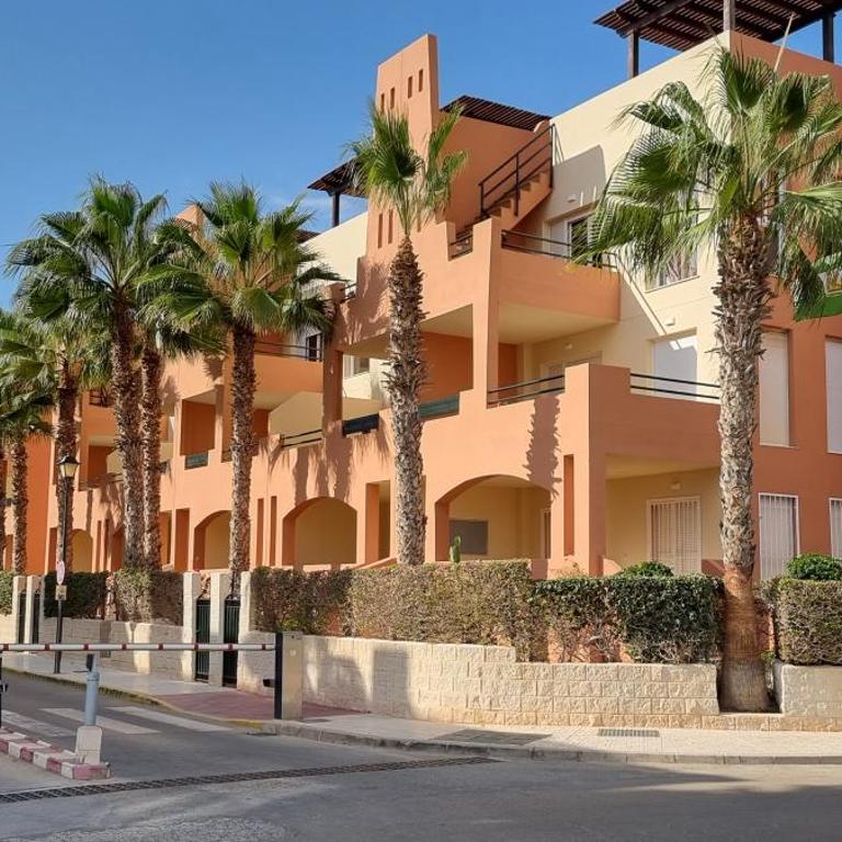 Apartamentos Paraiso Vera Playa, Ed Tahiti, Atico E de 2 dormitorios con piscina privada en solárium y barbacoa, pie de playa, WIFI - Apartamento de 2 dormitorios - 25