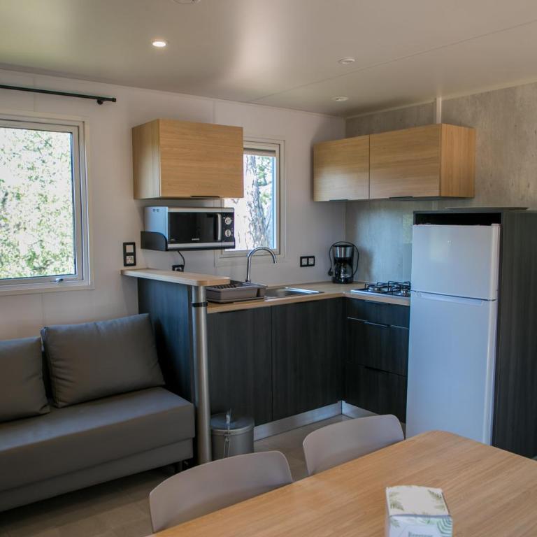 Camping Site de Gorge Vent - Three-bedroom Mobile Home - Holbox - 2