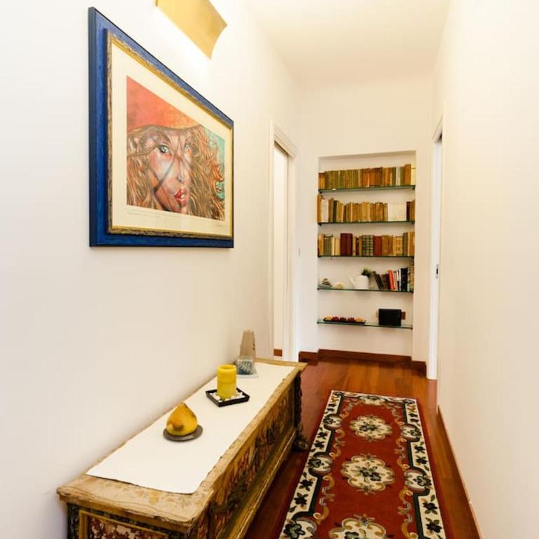Arts and Music - luxury apartment - Three-Bedroom Apartment - 89