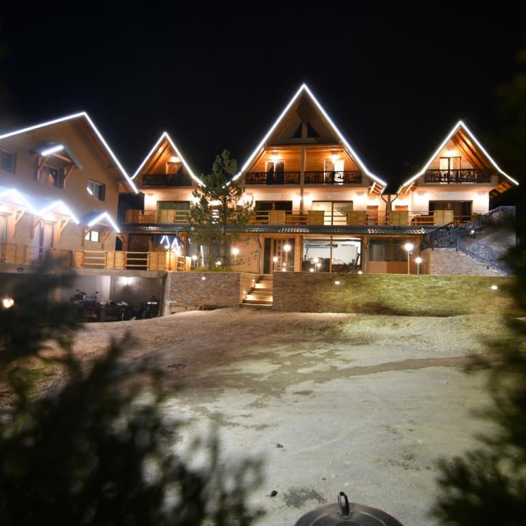 Brvnara Mont 3 - One-Bedroom Chalet - 1