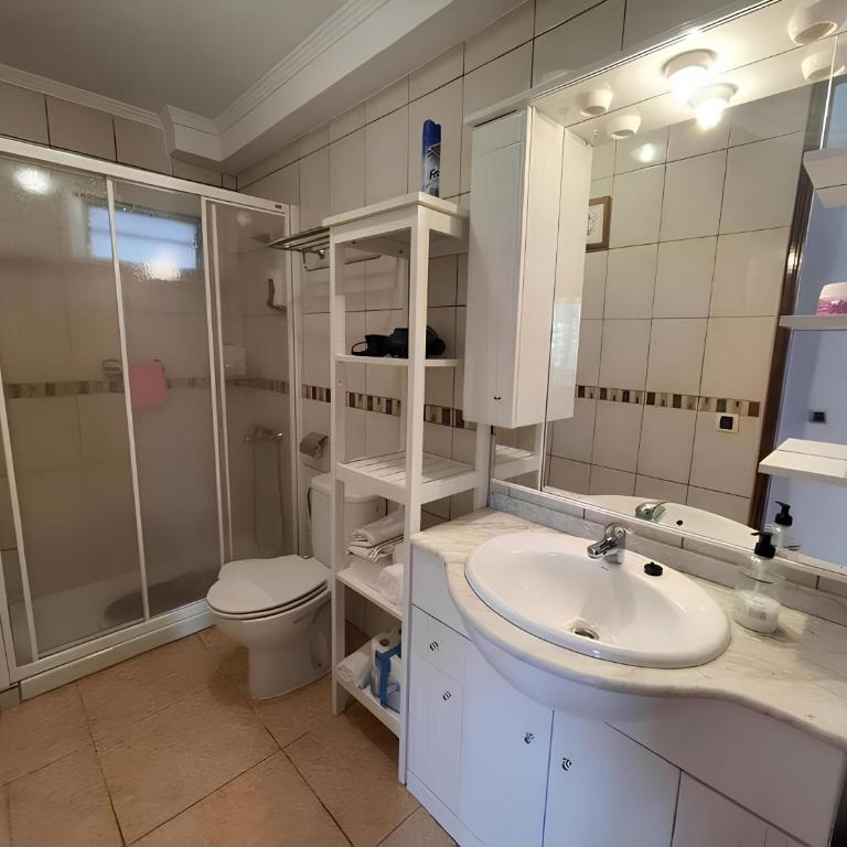 Descubre el bungalow perfecto para tus vacaciones - One-Bedroom House - 23