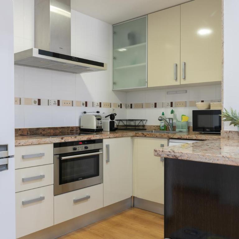 FiveStepsToSea - Beach Apartment Valencia - Apartment with Sea View - 19