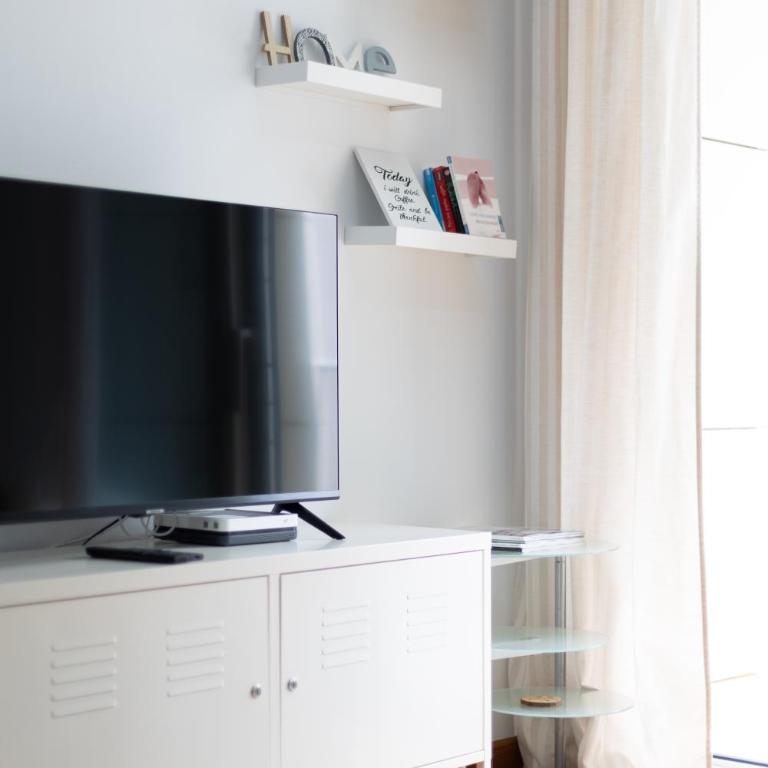 FiveStepsToSea - Beach Apartment Valencia - Apartment with Sea View - 9