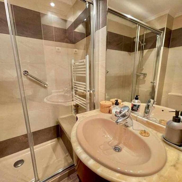 Amatxo Maitia - Amplio piso, de premio "Goya" - Apartment - 41